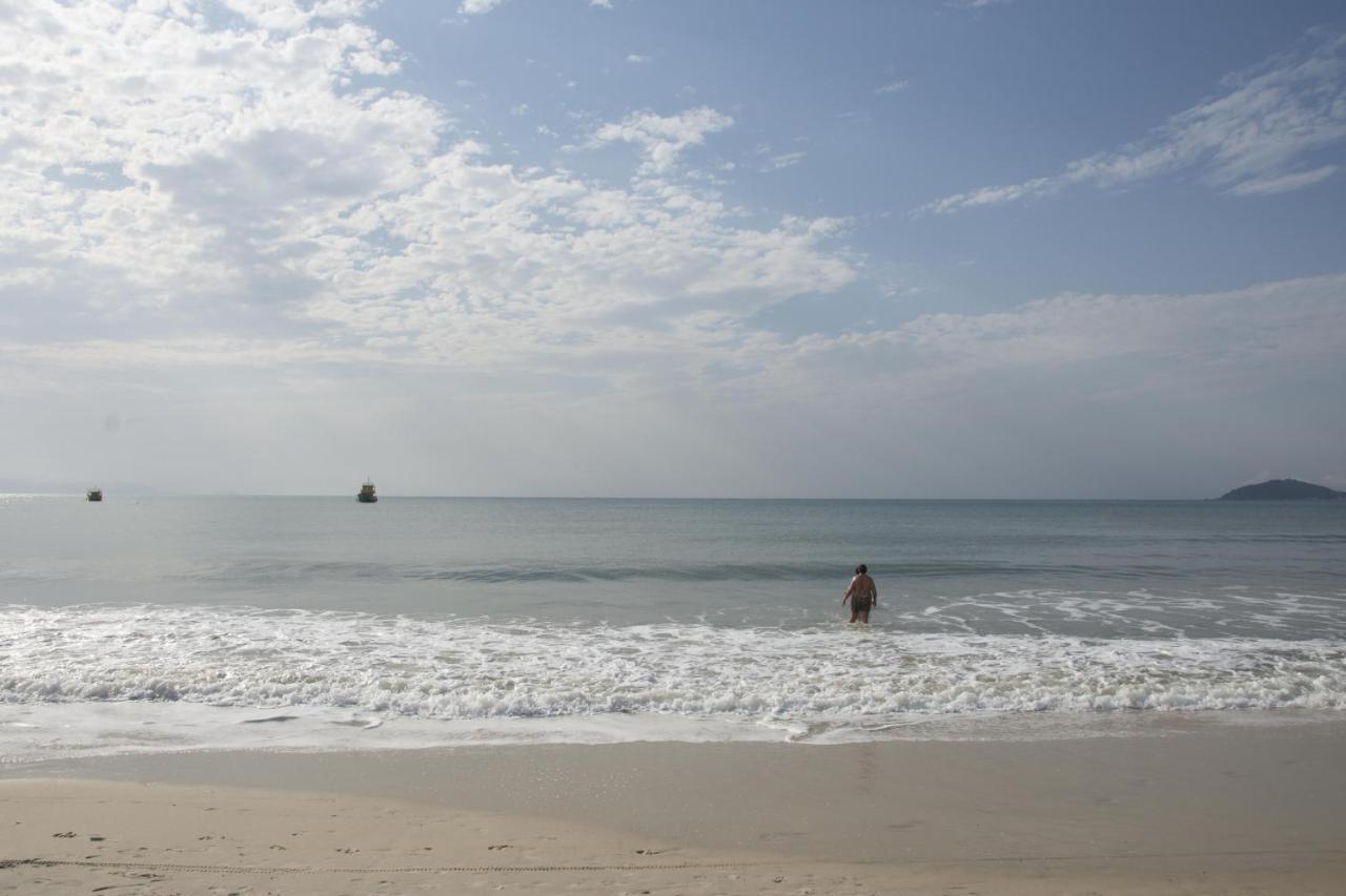 Desfrute Canasvieiras Na Quadra Da Praia Can2 Florianopolis Luaran gambar